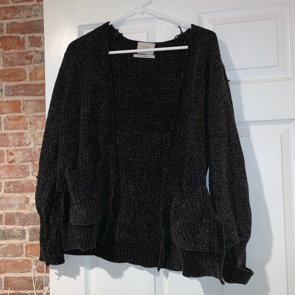 Cardigan - Picture 2 of 5